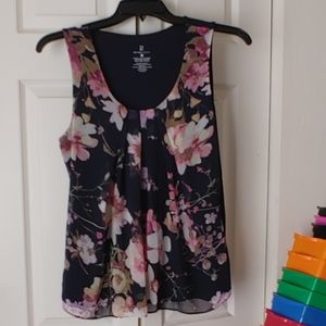 Floral Sleeveless Blouse